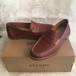 Sperry Seaport Tan Leather Penny Loafer Size 7.5